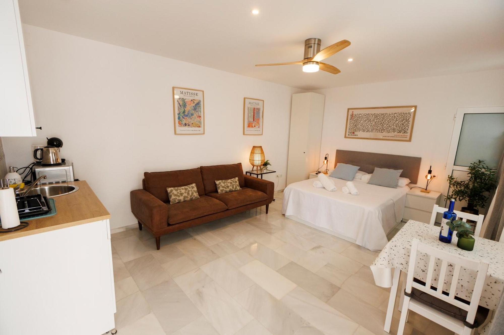 El Atico De Osario 5 Con Terraza - Great Location — Photos 2